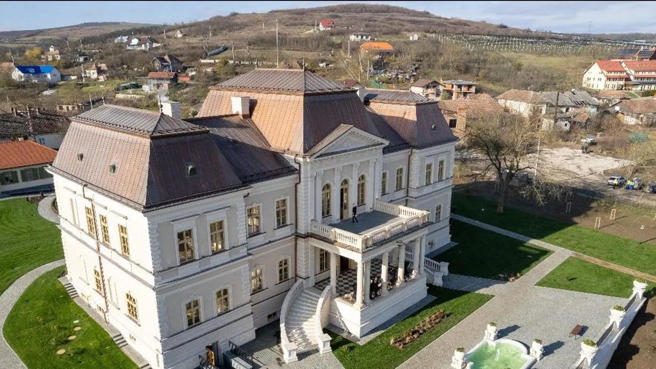 Csodálatos lett a restaurált erdélyi Bánffy-kastély