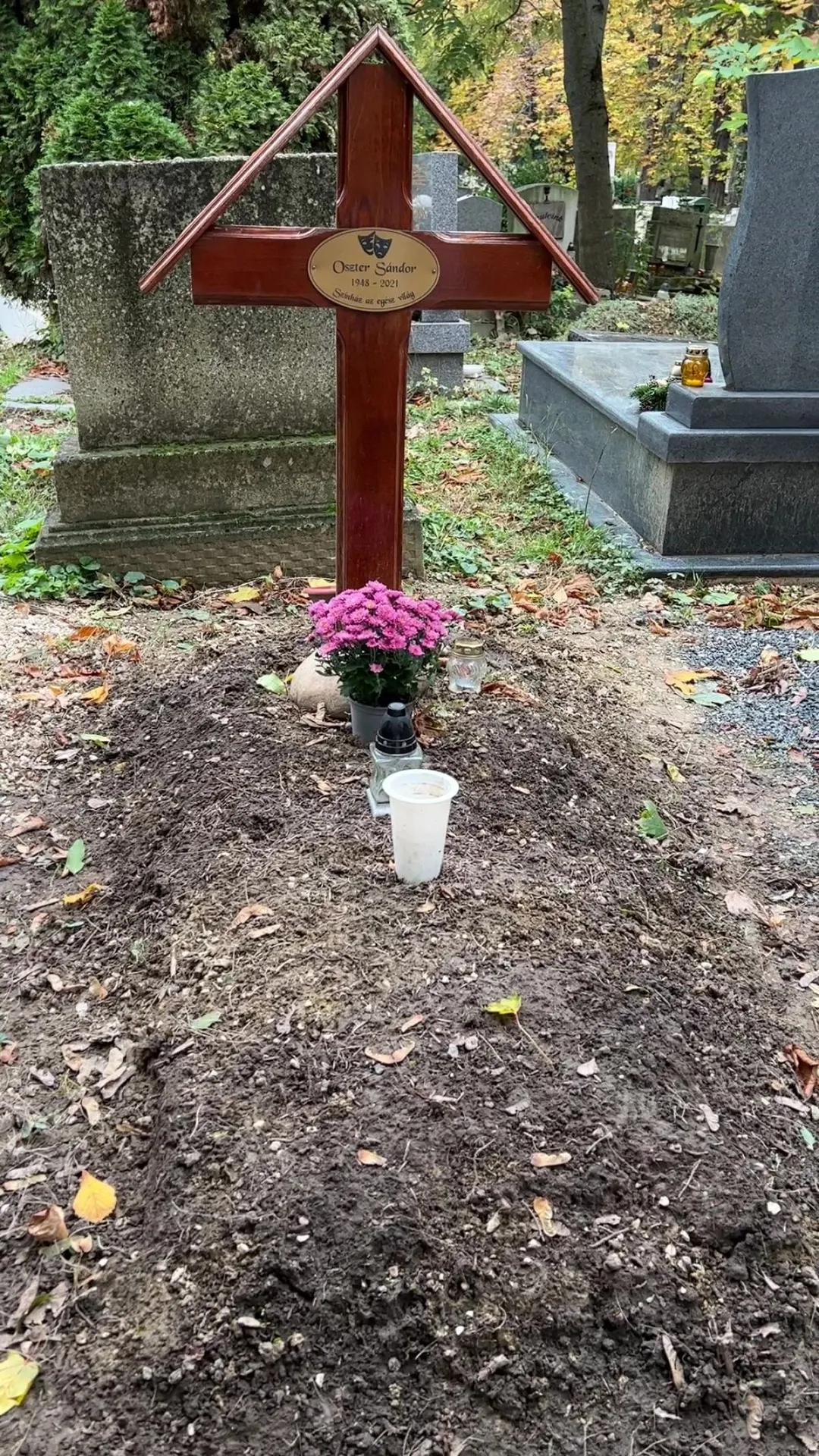 Oszter sírja 