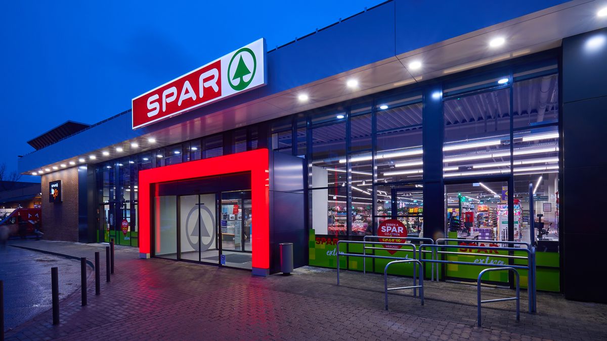 Folyamatos fejlesztések a SPAR-nál - megújult az újpesti SPAR szupermarket (x)