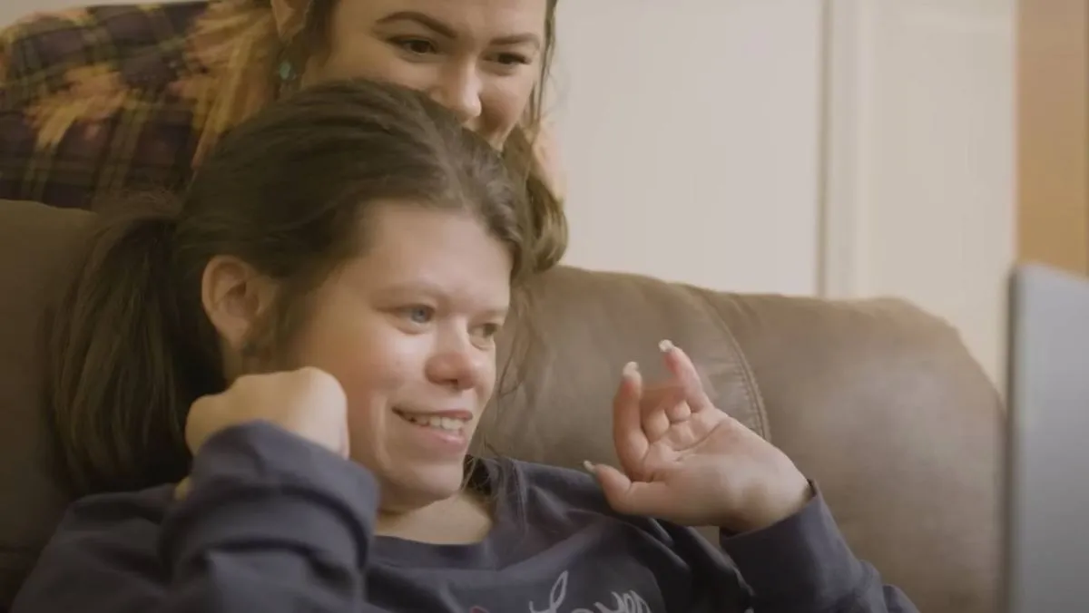 Alexandra Birch, Williams-szindróma, fotó: YouTube videógrab