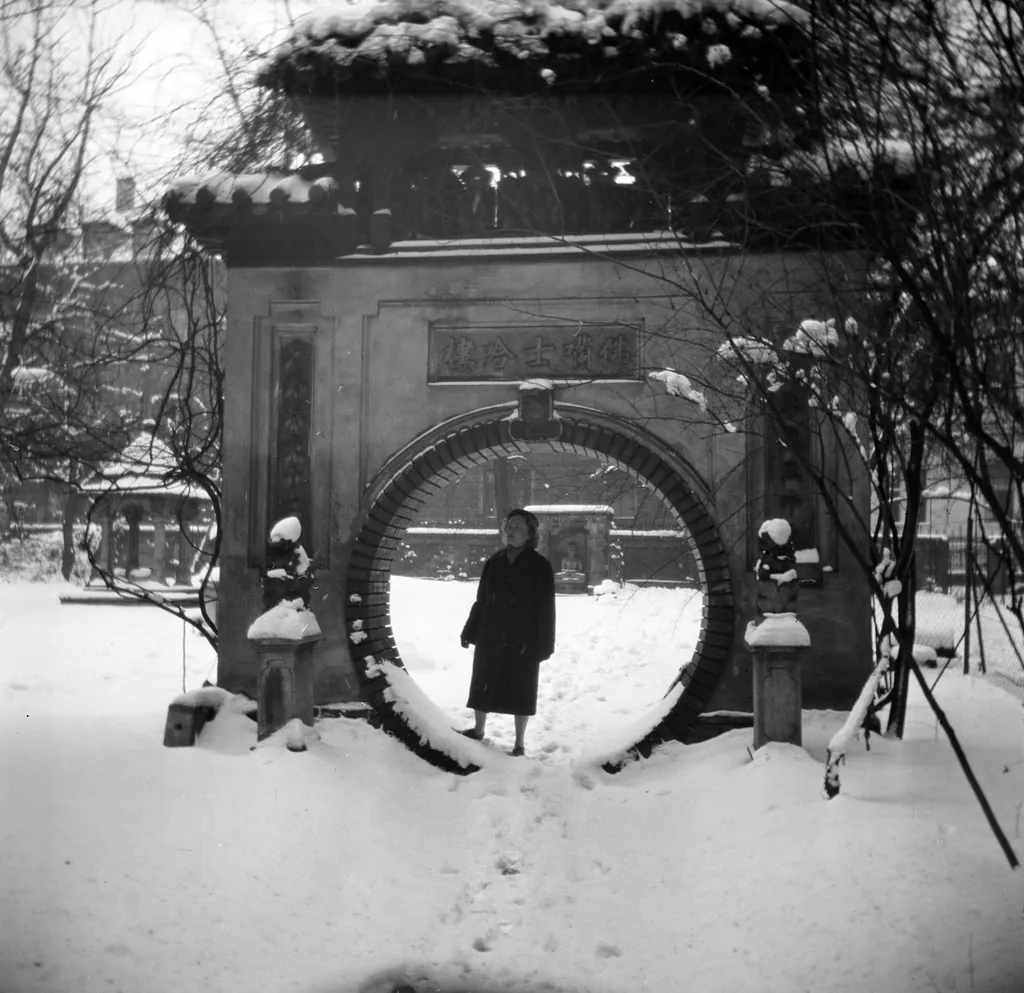 fortepan_270160 1958 Andrássy út Hopp Ferenc Múzeum fotó Vozárik Edit
