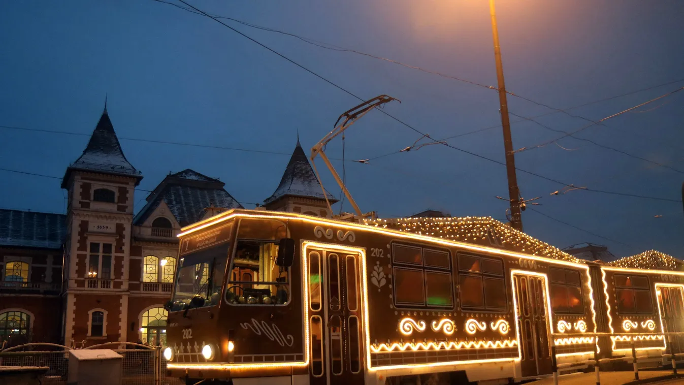 Nincs ellenfele a miskolci adventi villamosnak, hetedszer is Európa legszebbje lett