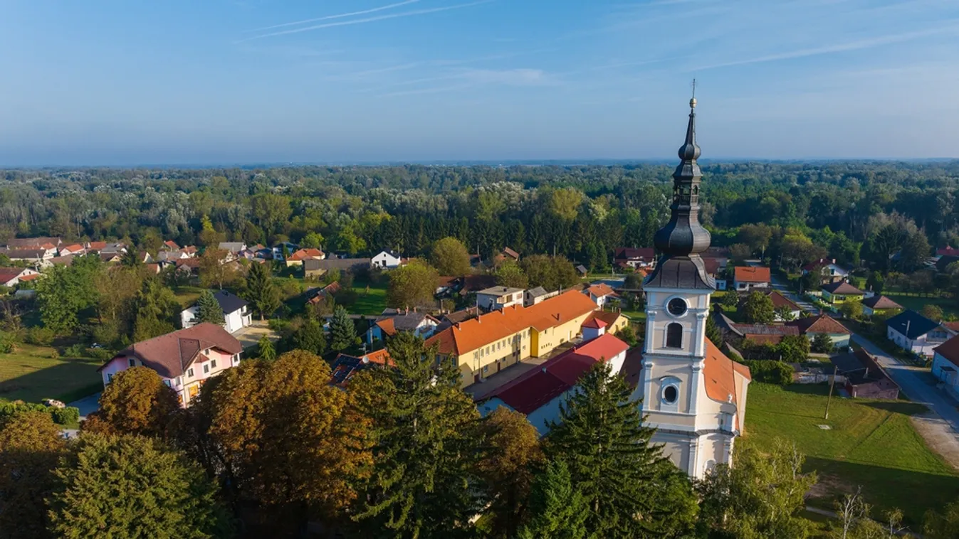 13 eurocentért árulja házait egy határ menti horvát kisváros