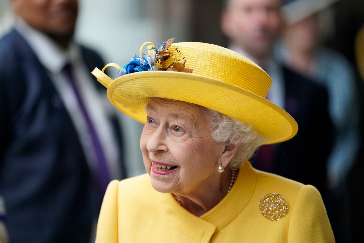 Queen Elizabeth II at the opening of the Elizabeth line