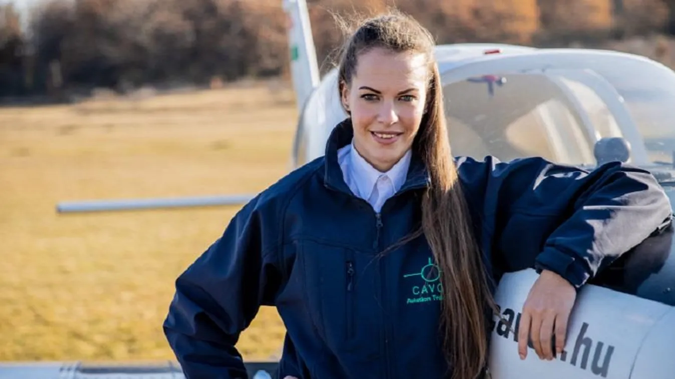 Egy törékeny magyar pilótanő hatalmas Boeinggel repül, ő most a TikTok új sztárja