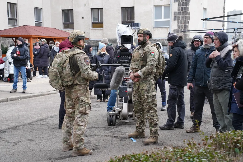 HA/S.E.R.E.G. című katonai sorozat 