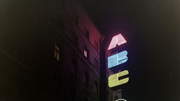 1967, neonreklám a Margit körúton, Csemege ABC