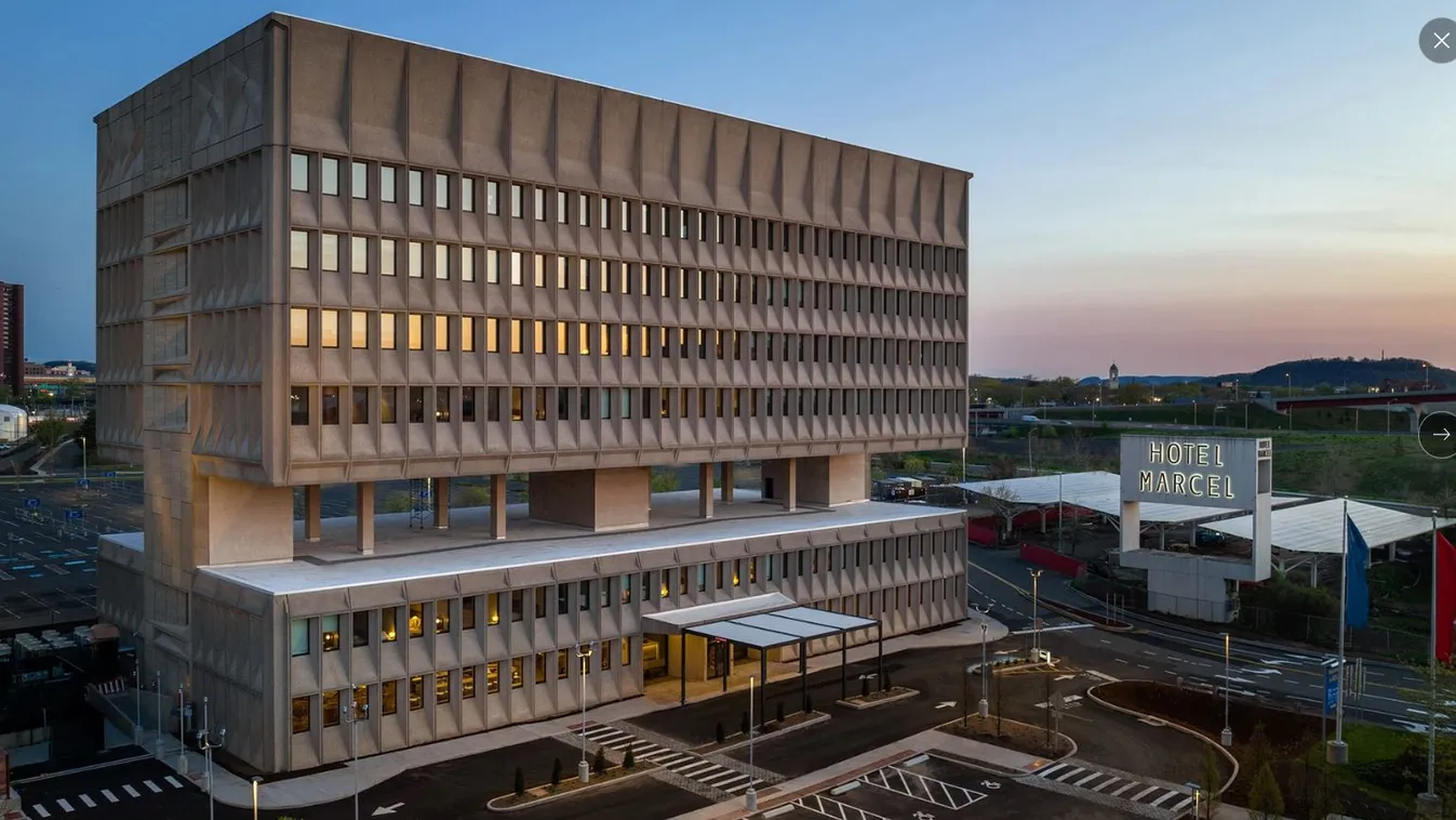 Ilyen lett az új Hilton a keleti part magyar építész tervezte műemlékében