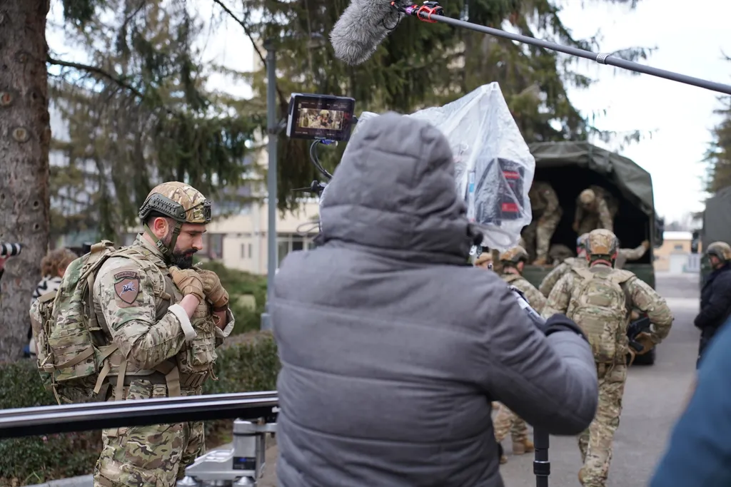 HA/S.E.R.E.G. című katonai sorozat 