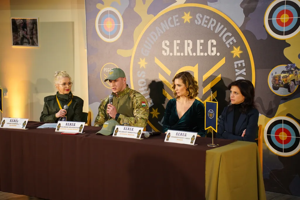 HA/S.E.R.E.G. című katonai sorozat 