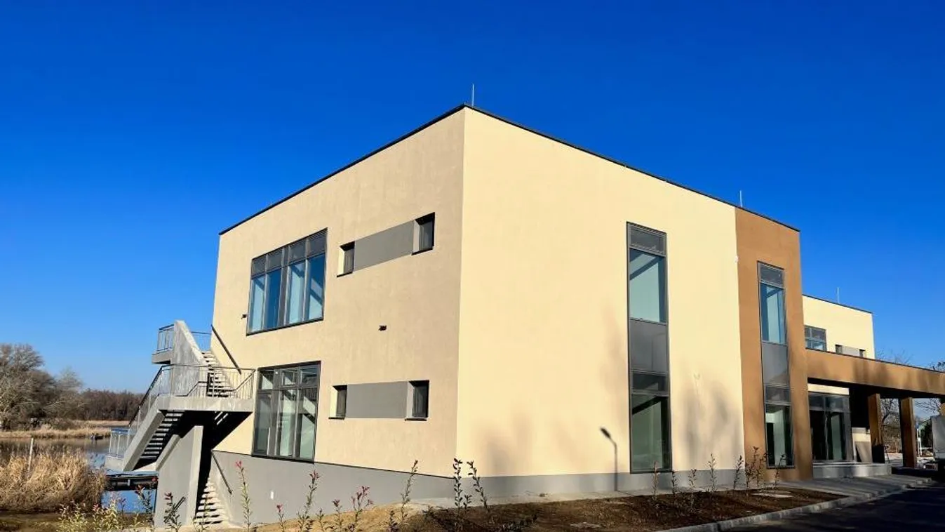 Új központ nyílt az evezés és a természet hívei számára Tiszafüreden