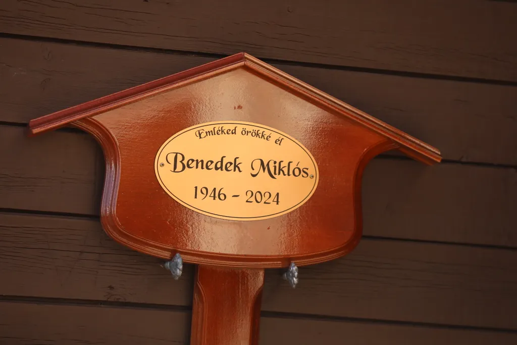 BENEDEK MIKLÓS TEMETÉS 2024.02.06.