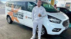Curtis a háború sújtotta Ukrajnában járt: „A szemükben láttam a fájdalmat…”