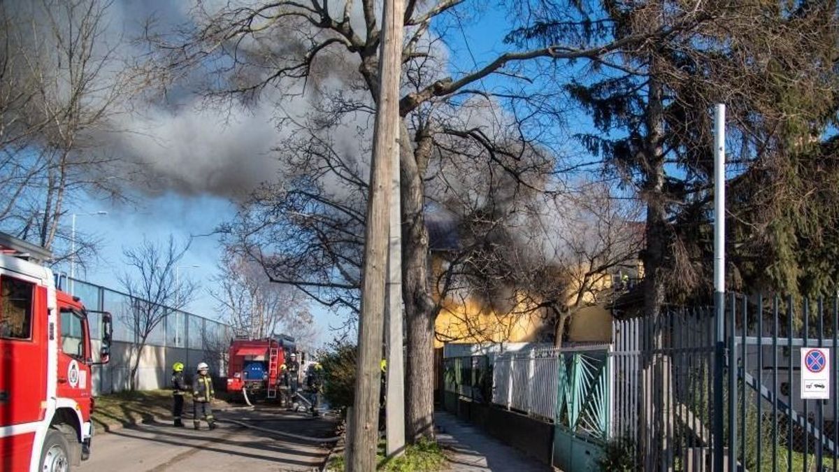 „Ha van a mennyekben lelátó, Tomi ott szurkol tovább” - eltemették a tragikus körülmények között elhunyt Újpest-szurkolót