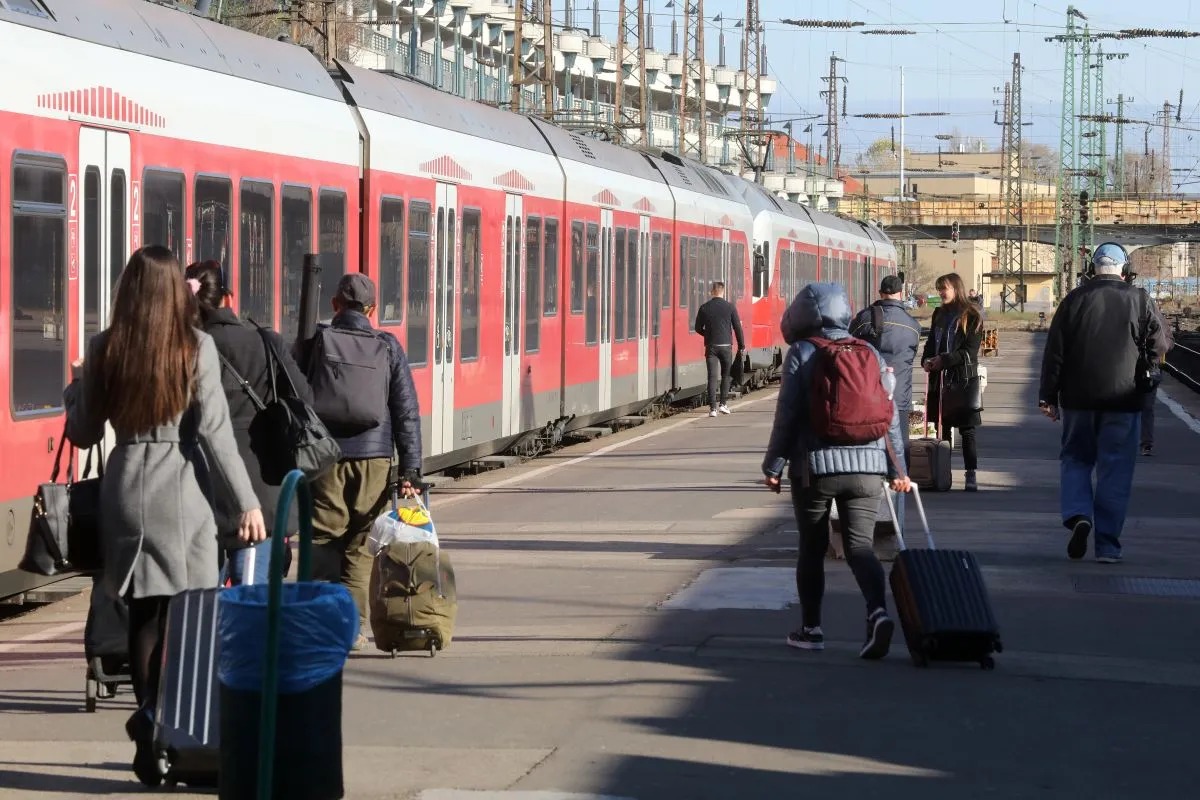 A vonaton pillantotta meg élete szerelmét egy érdi férfi / 