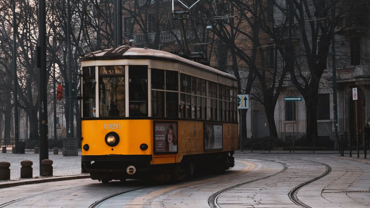 Hihetetlen: nem fogod elhinni, mit talált a villamoson egy nő!