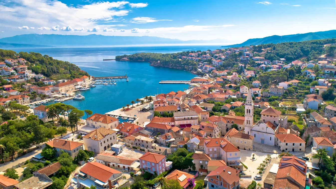 Videó: Hvar szigetén 500 éve megszakítás nélkül így ünneplik a húsvétot