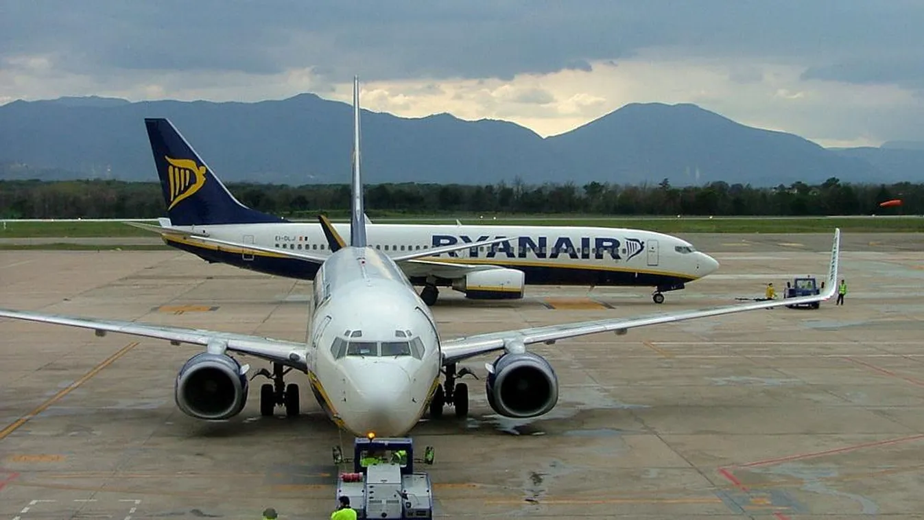 Utasok támadtak egymásra a Ryanair járatán, kényszerleszállás lett belőle