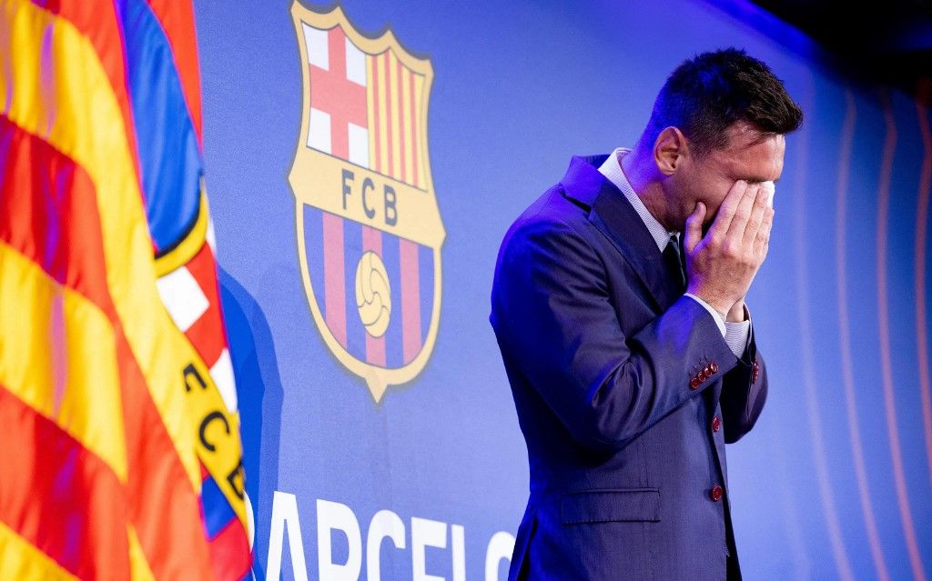 Messi 2021-ben sírva jelentette be, hogy elhagyja a Barcát