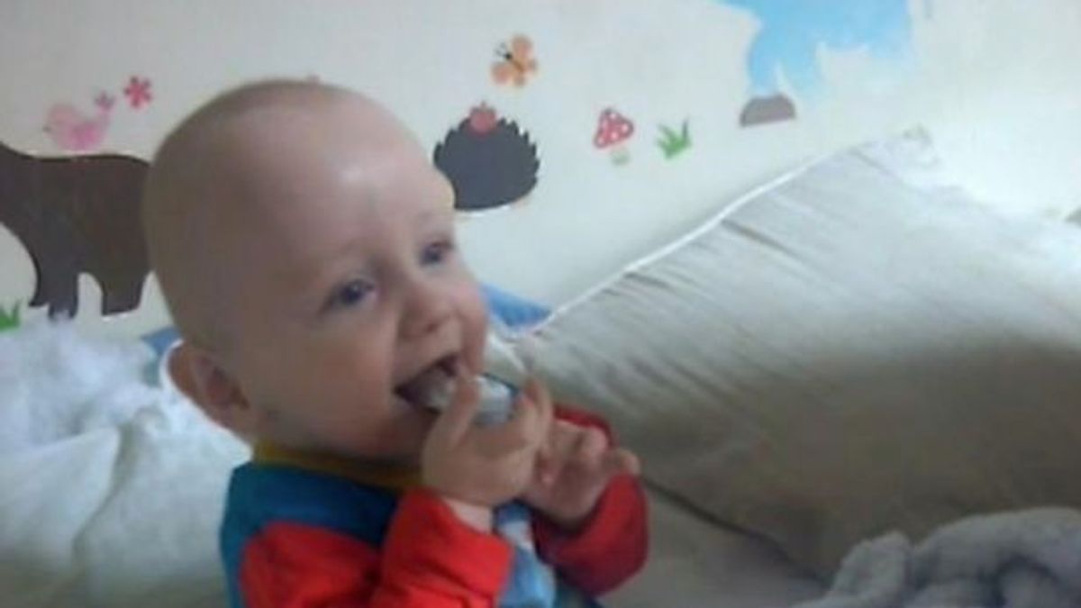 Lezárul a nyomozás az elevenen elégetett kisbaba ügyében