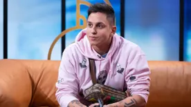 „Ezt bent gyűjtötted?” - milliókat lóbálva hergeli az embereket Aurelio