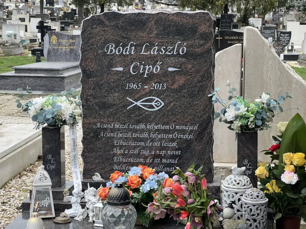 Bódi László sírja