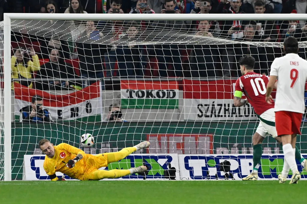 SZOBOSZLAI Dominik