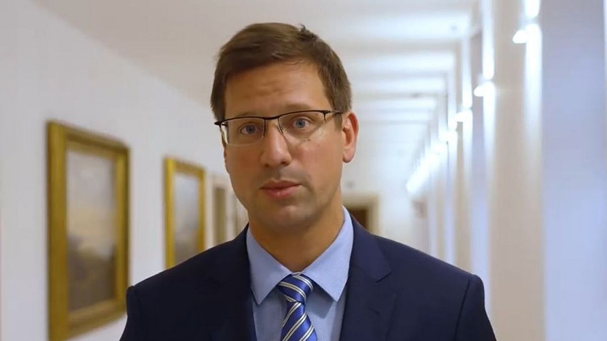 Gulyás Gergely reagált Magyar Péter manipulált hangfelvételére