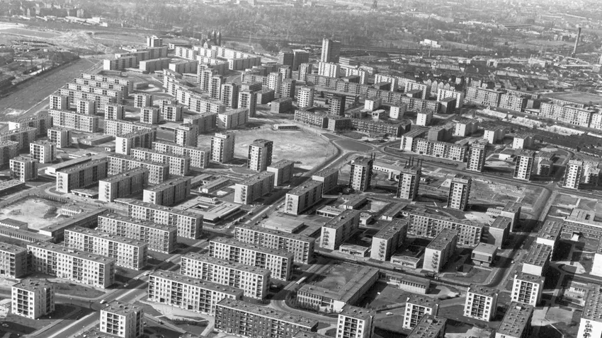 10 emelet boldogság: így néztek ki egykor a lakótelepek