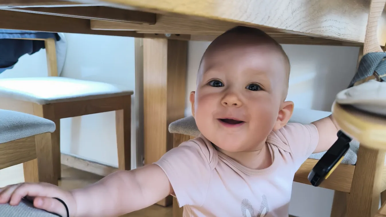 Néha a nagyobb gyereket kell a kicsitől megvédeni