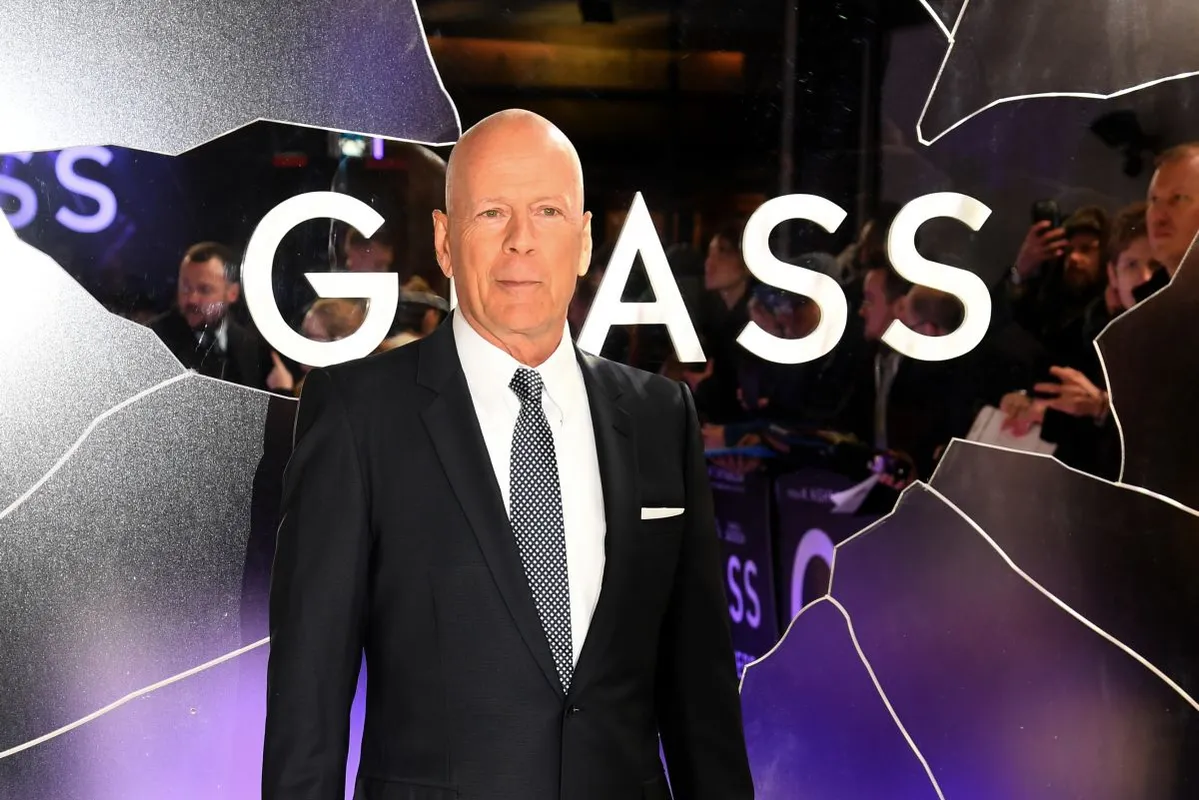 "Glass" European Premiere - VIP Arrivals
