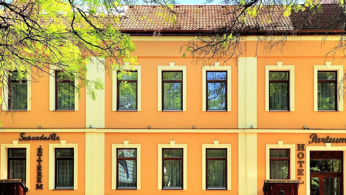 Érkezzen párral, családdal, kutyával vagy egyedül, a Partium Hotel áprilisban 20% kedvezménnyel várja!