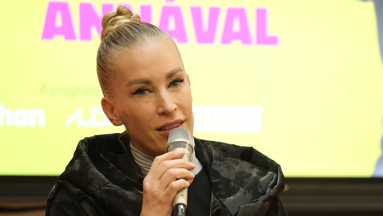 Könnyfakasztó: sérült fiatalok dolgozták fel Pásztor Anna ikonikus slágerét - videó