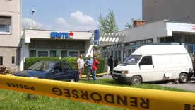 Kitörölhetetlen fájdalom ez a hozzátartozóknak és az egész országnak: 22 év telt el a móri mészárlás óta