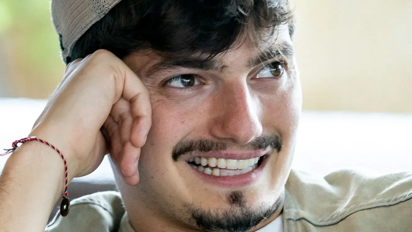 Marics Peti elszólta magát a szerelmi életről: „Van egy csaj, 24 éves”