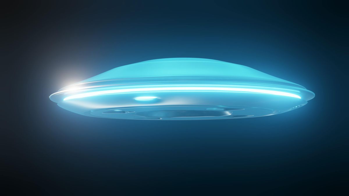 Anett UFO-t fotózott le? /