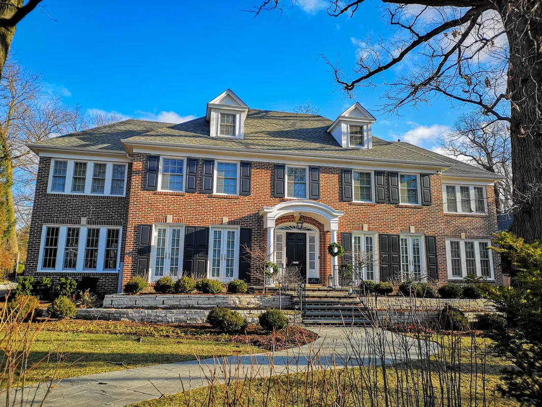 Winnetka,,Illinois,-,1,December,2019:,90's,Famous,Iconic,Mansion