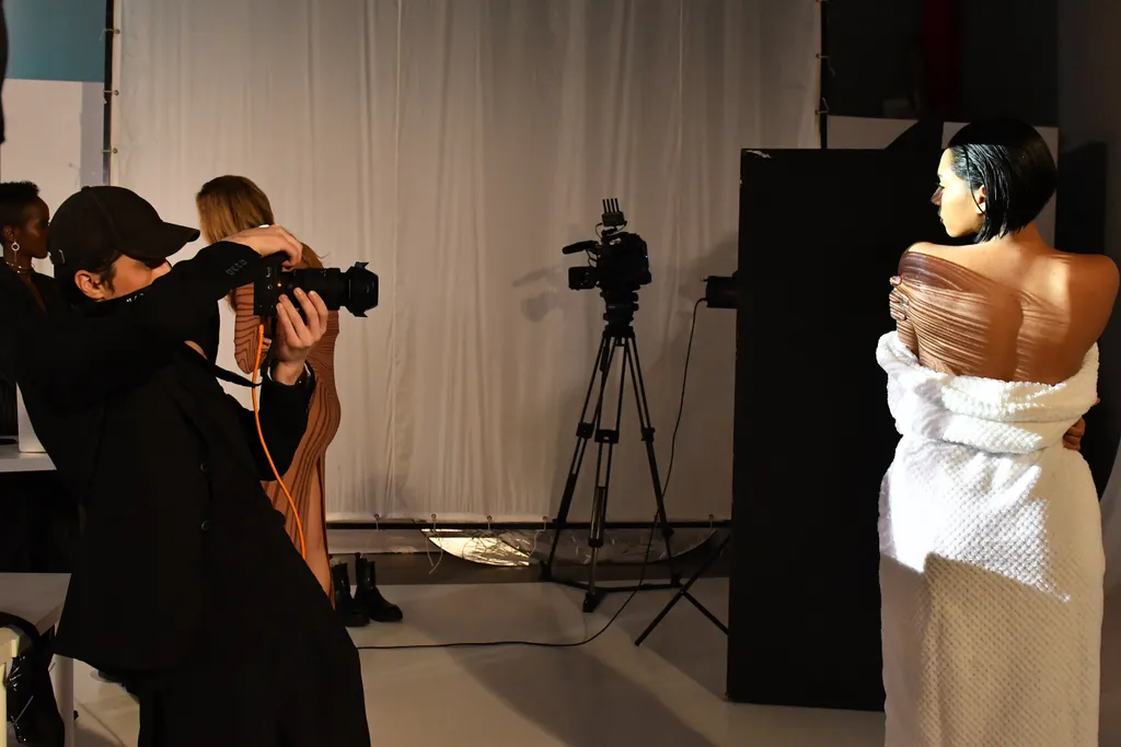 Művészi aktokat készítettek a Next Top Model Hungary sztárjairól