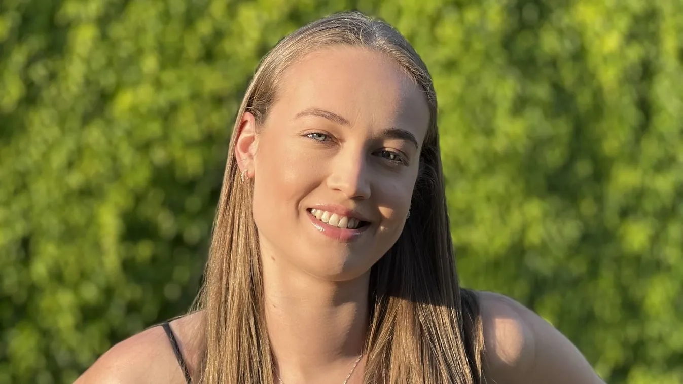 „Az édesanyám mentette meg az életemet” – Kevés esélyt adtak neki a túlélésre, Lívia mégis legyőzte a leukémiát