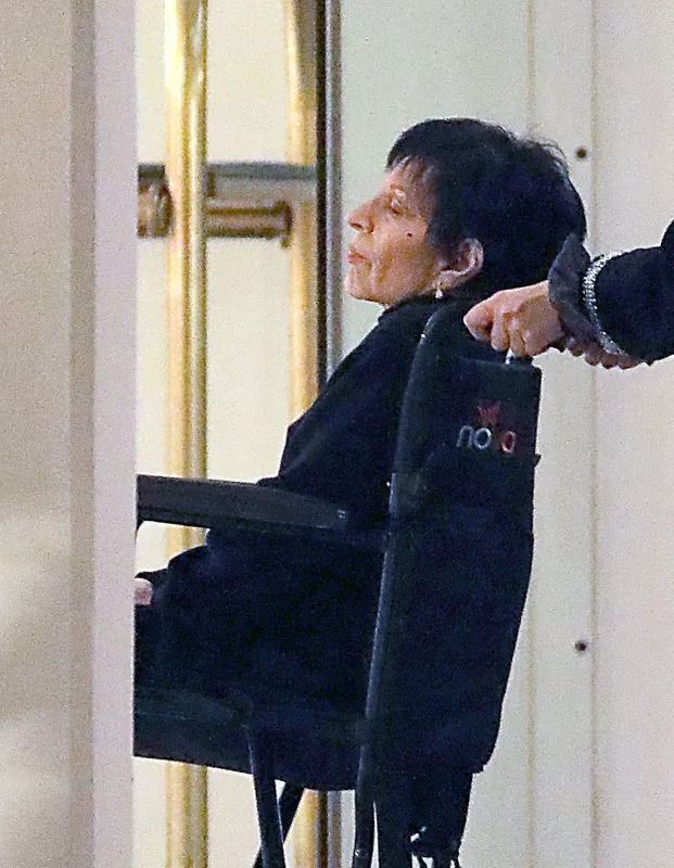 HOT FELTÖLTÉS Liza Minnelli: "Az öregség szívás" - BORS