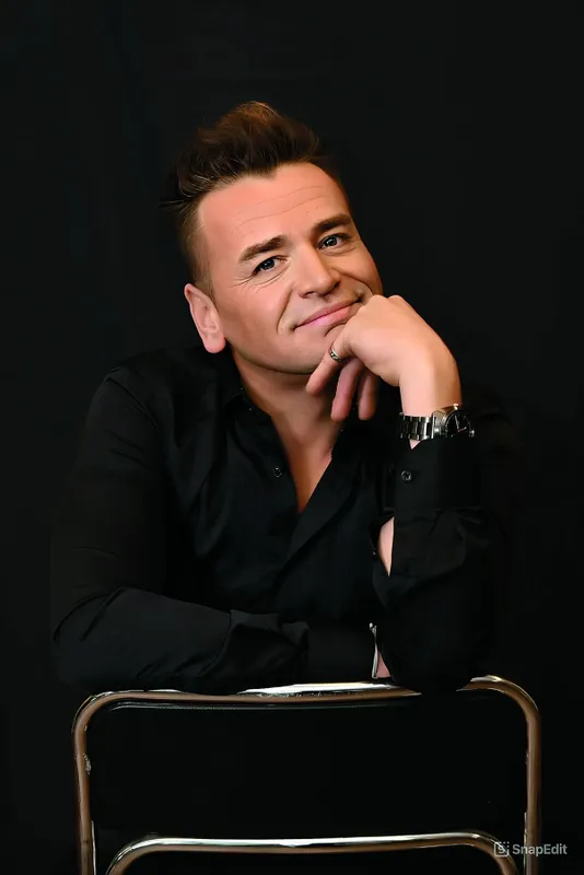 hot feltöltés portré MÁZS Mészáros Árpád Zsolt