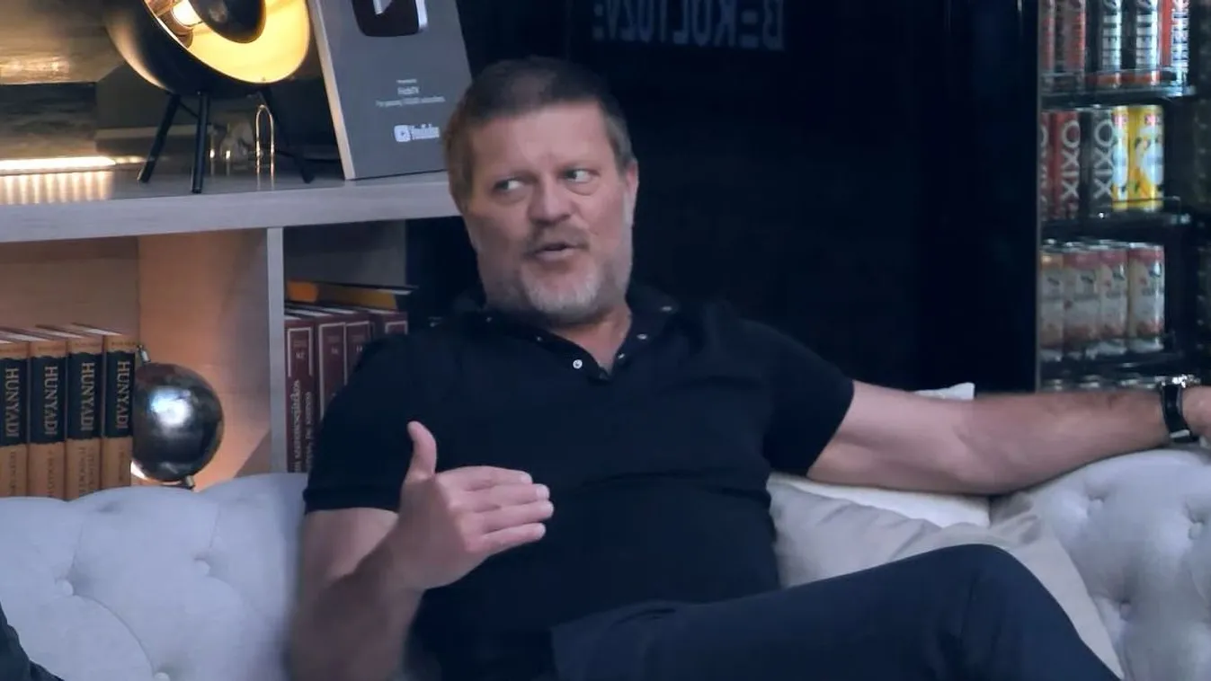 Leesett az állunk: Szabó Győző bizarr gyerekkori történettel állt elő
