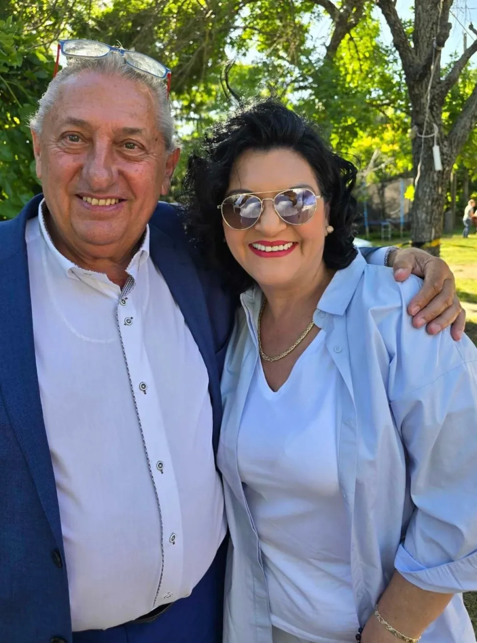 Bangó Marika férjével