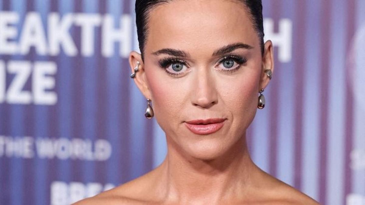 Katy Perry a hatalmas melleivel közölte a jó hírt, a fél világ erre várt