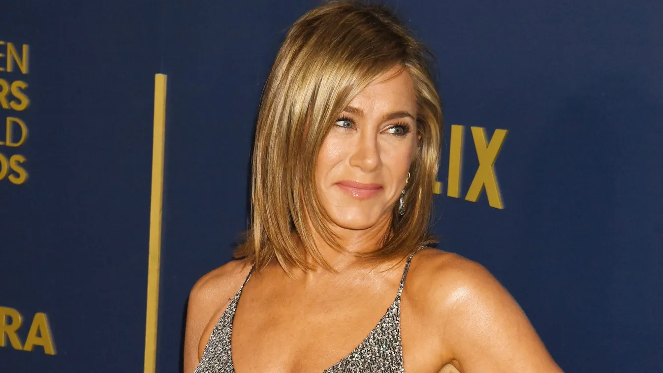 Mi történt? Jennifer Aniston ujjáról eltűnt az eljegyzési gyűrű