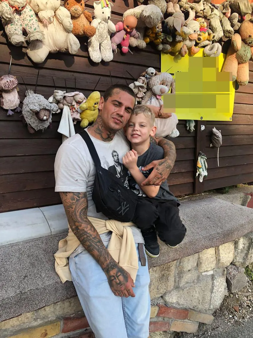 Mandula Ádám és fia