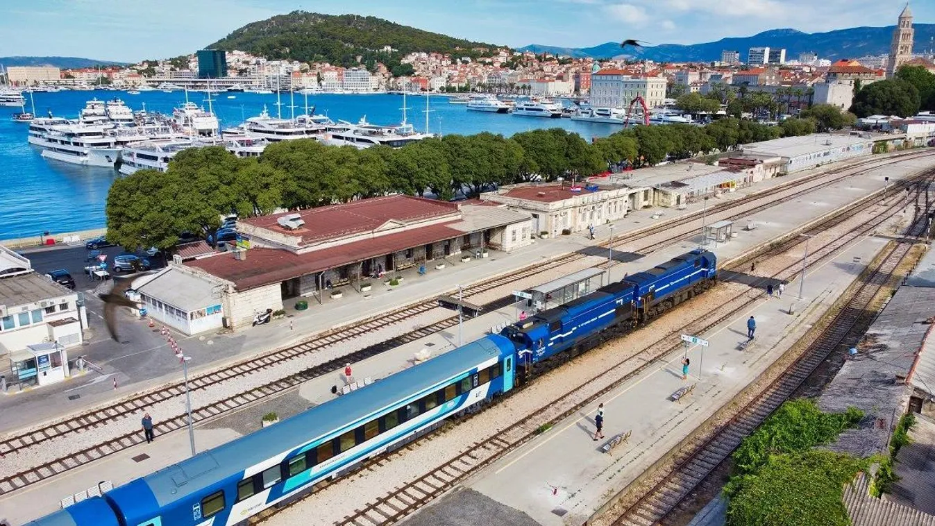 Légkondicionált hálókocsikkal és reggelivel indulnak Pestről Splitbe az Adria InterCity járatai