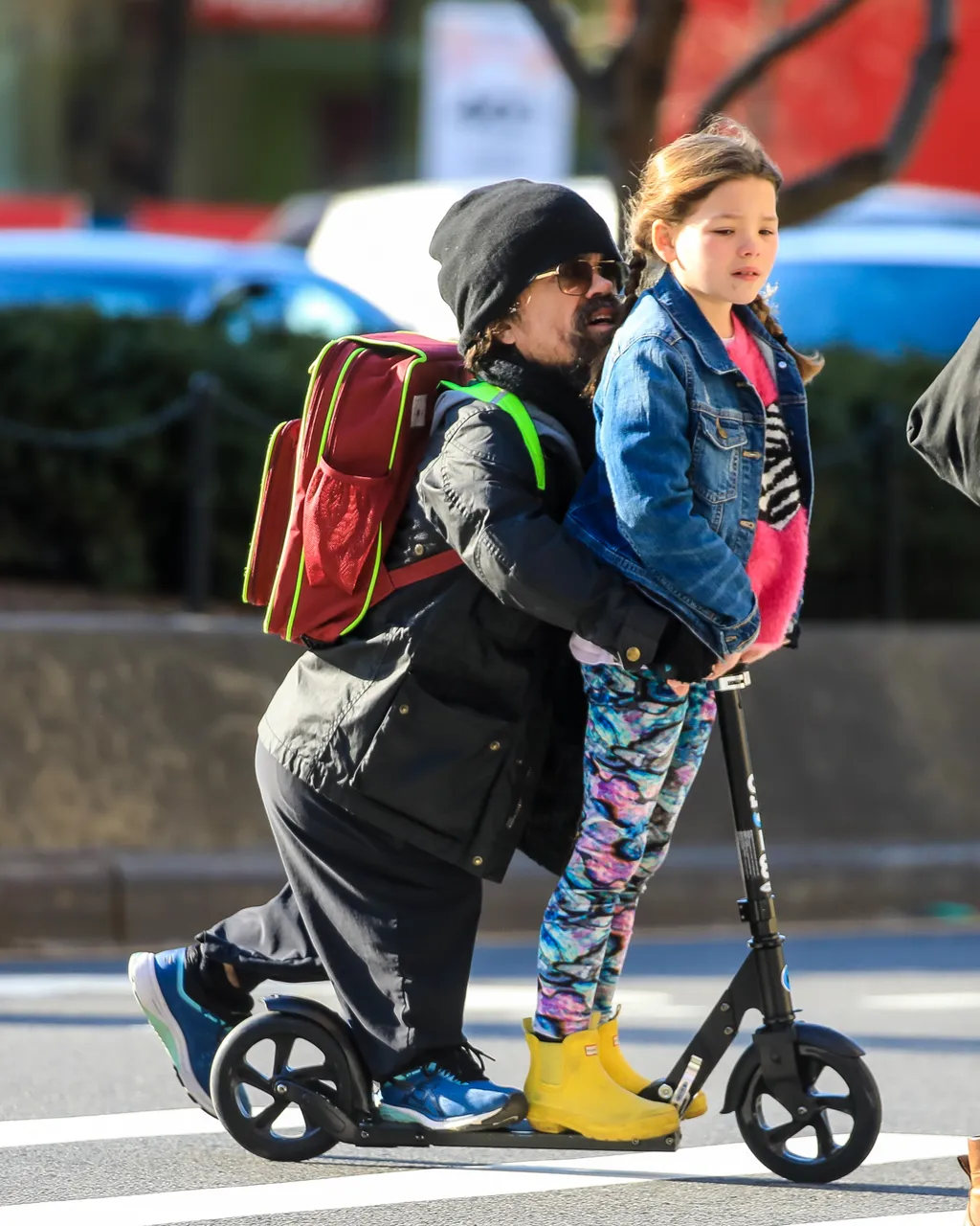 Peter Dinklage Heads Out with His Daughter in New York City. 