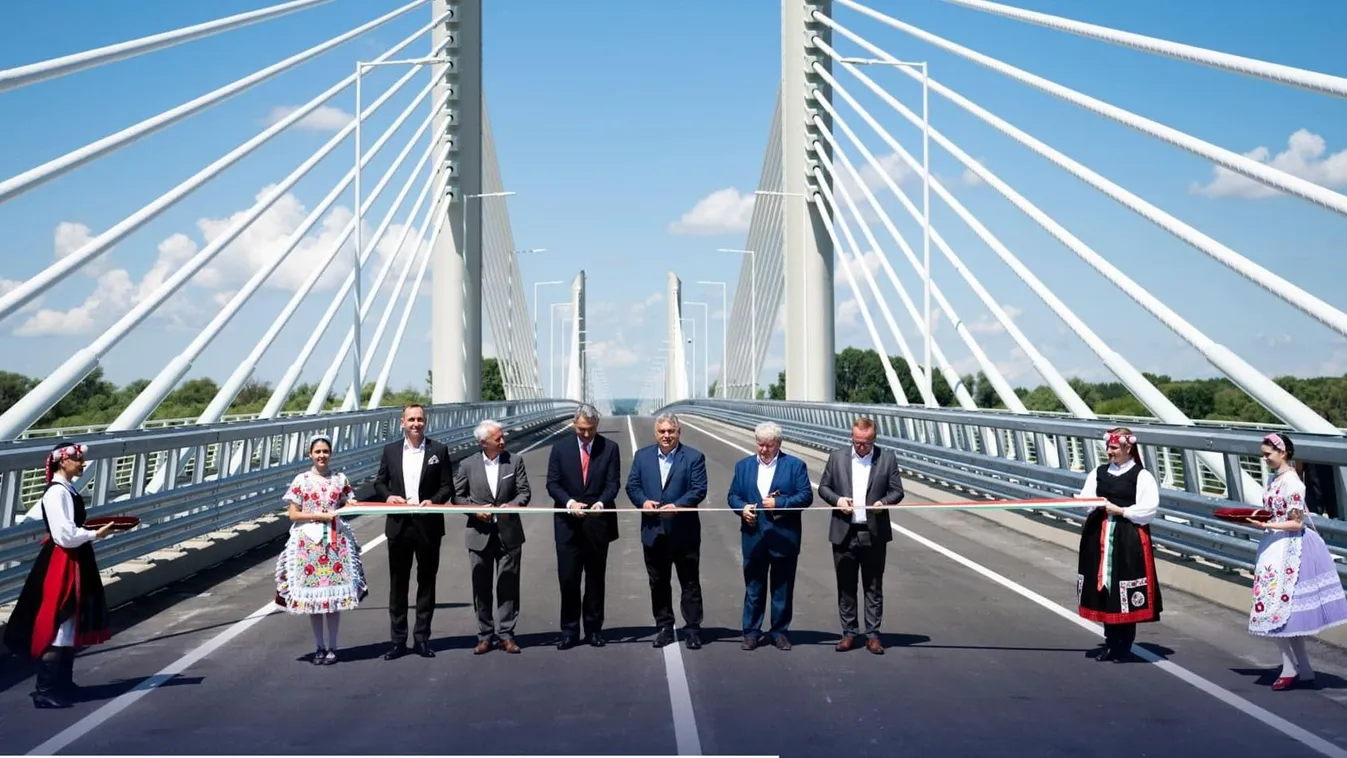 Orbán Viktor: vasárnap a nemzeti egység nevében csak a békére szabad szavaznunk!