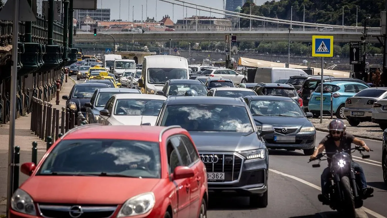 Bejelentette a BKK: jelentős forgalmi változás a pesti alsó rakparton